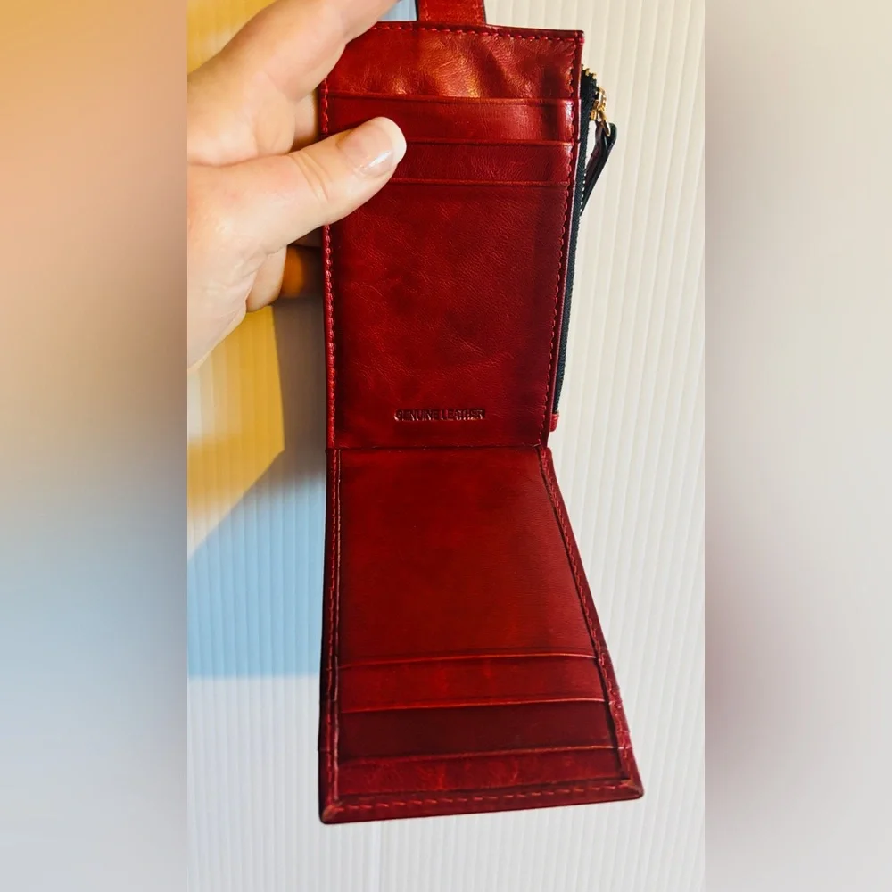 Lodis Burgundy Leather Card Holder Wallet Slim RFID Snap Closure - Picture 3 of 6